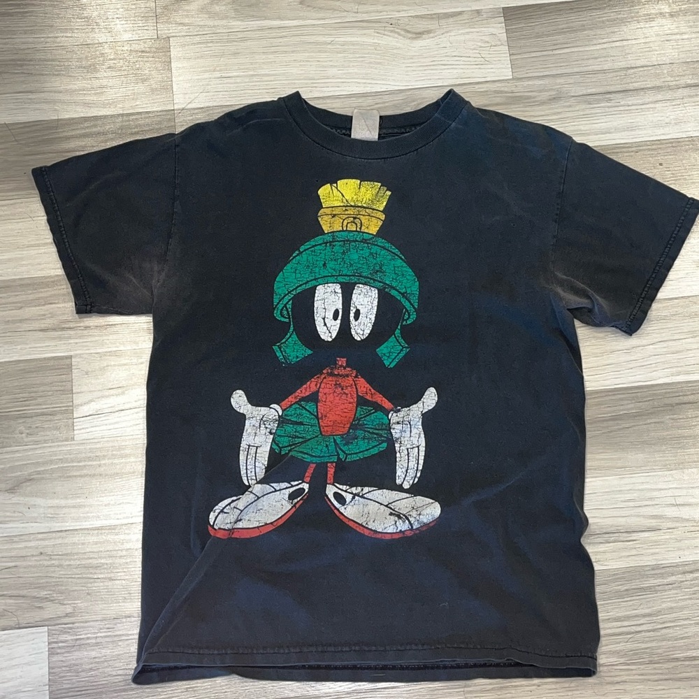 Vintage Marvin the Martian shirt